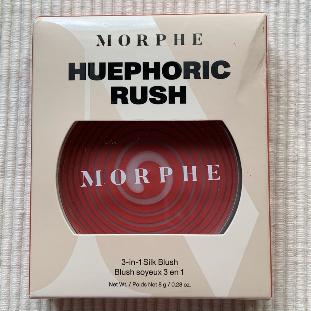 Morphe Huephoric Rush 3-in-1 Silk Blush
Shade: Hypnotized - rose terracotta